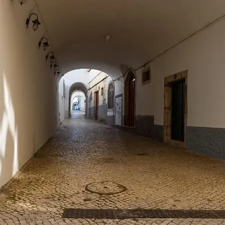 Sea & The Apartment *